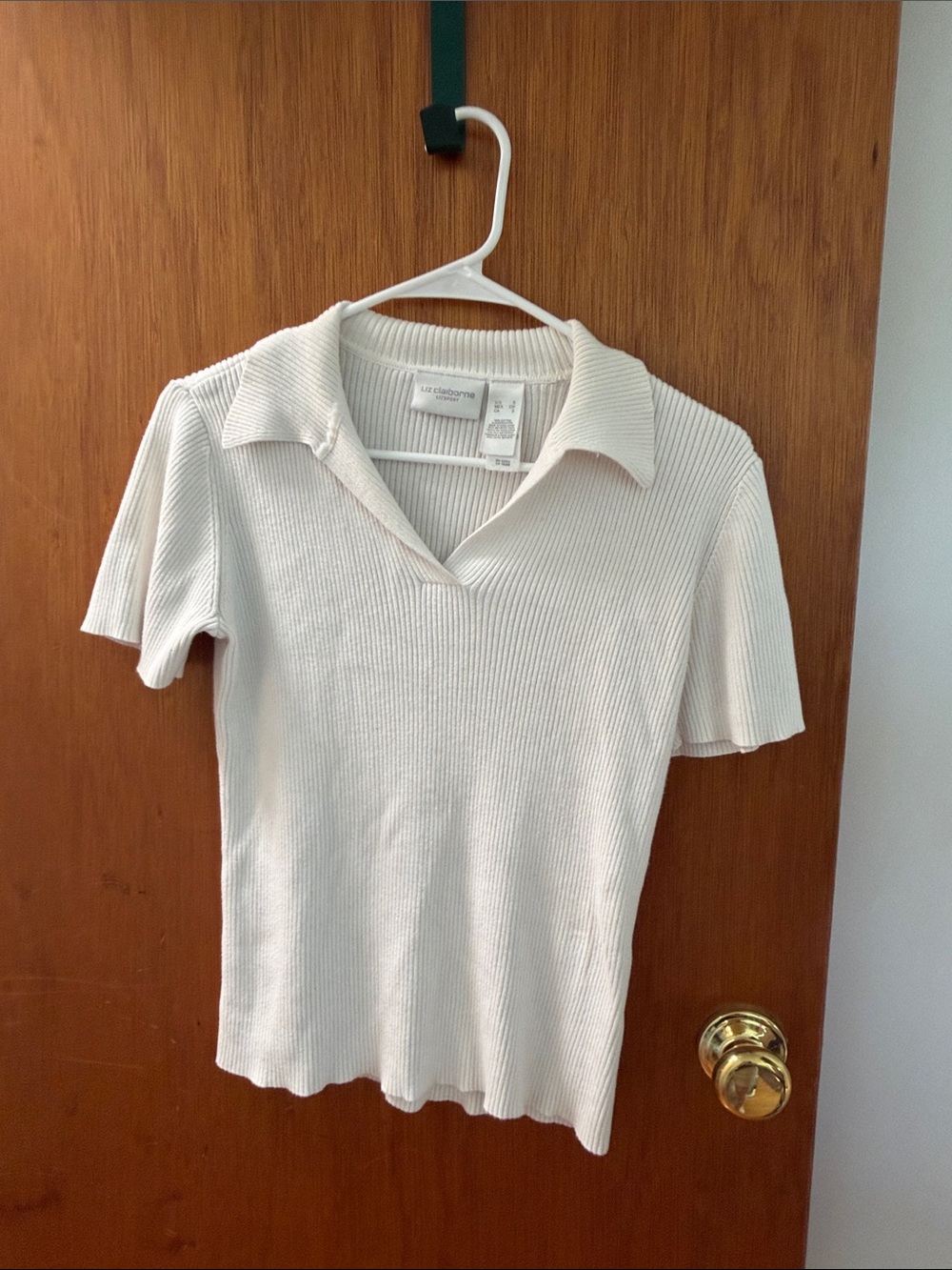 Liz Claiborne vintage Cream Ribbed Short-Sleeve Polo Top
